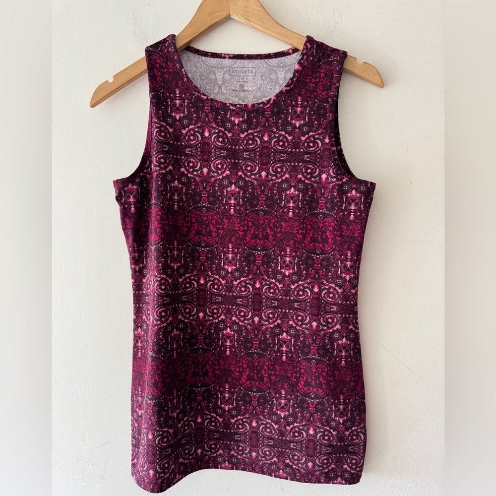 Athleta Burgundy‎ Merlot Mandala Print Yoga Tank Top